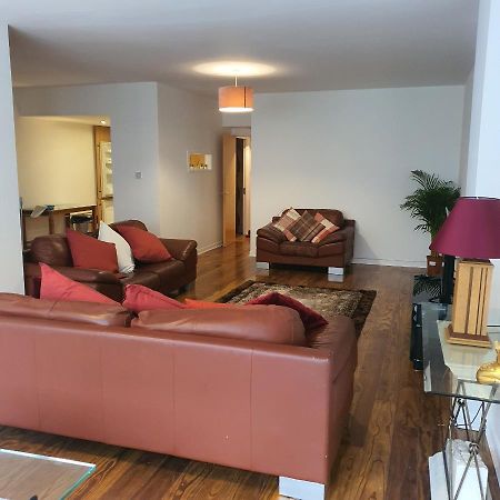 Modern Apt @Tramway Theatre Apartment Glasgow Bagian luar foto