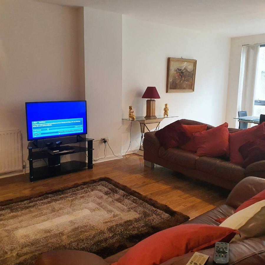 Modern Apt @Tramway Theatre Apartment Glasgow Bagian luar foto